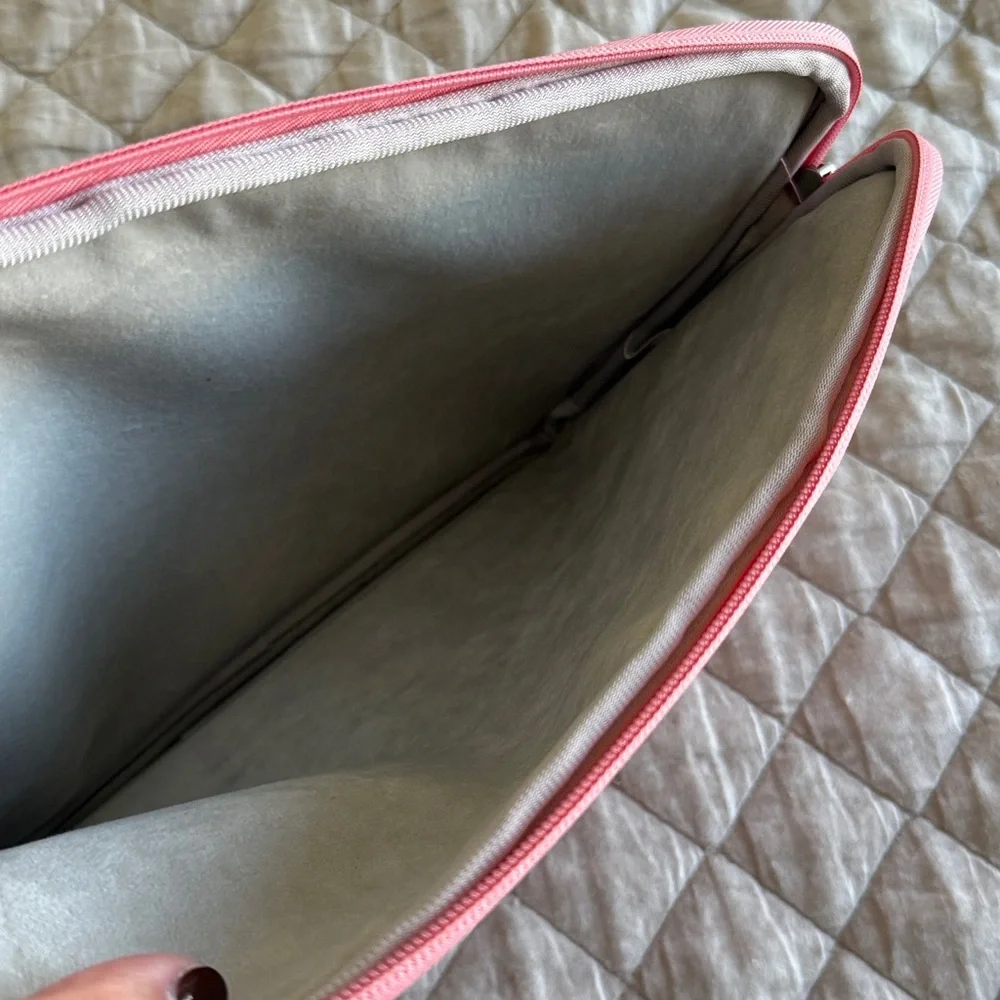 Pink Laptop Tablet iPad Case